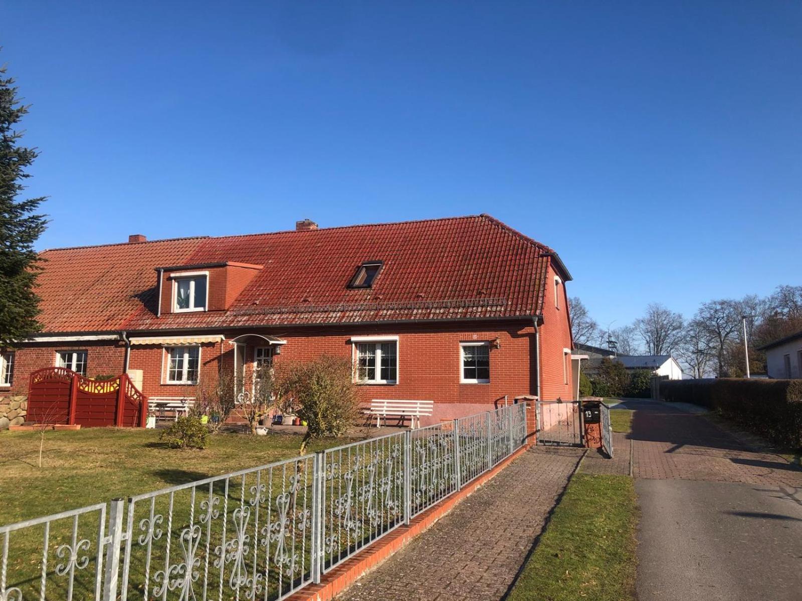 Gasthaus Am Schloss Karlsburg Extérieur photo